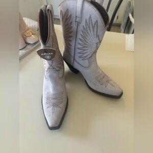 New Ariat boots